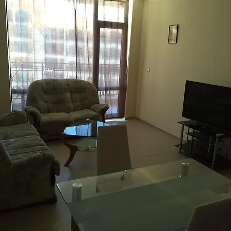 56 In Carolina Complex Apartment
